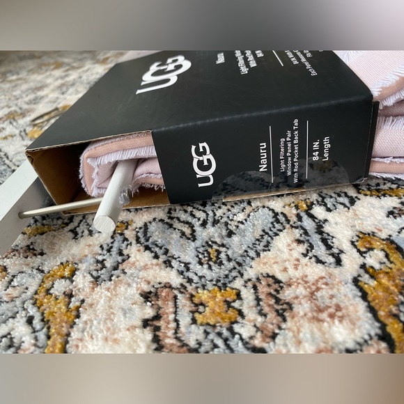 UGG Nauru Light Filtering window panels - Picture 7 of 7